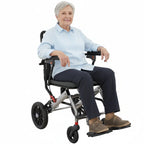 Silla de Ruedas Plegable Ligera con Frenos Dobles y Apoyabrazos Abatibles FOLDAVIA™
